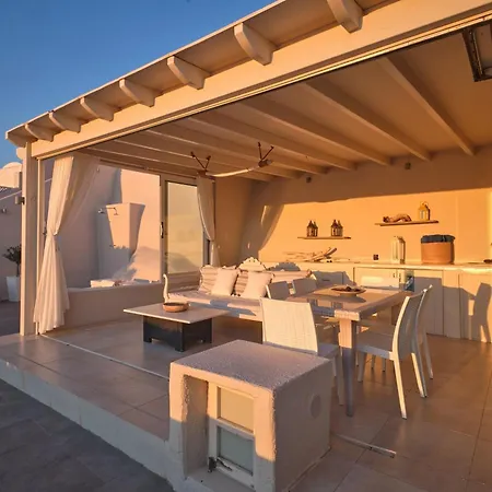 Hébergement de vacances With View In The Heart Of Santorini *